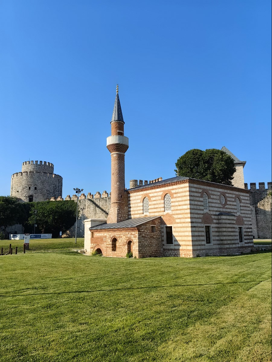 Yedikule Hisarı